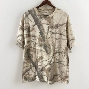 Brand New Men’s Camo Oversize T-Shirt Size Large